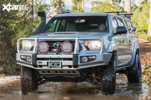 硬派越野车改装件推荐