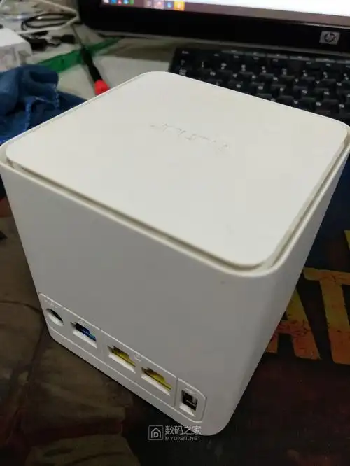 拆一个不上电的华为荣耀ws831无线路由器