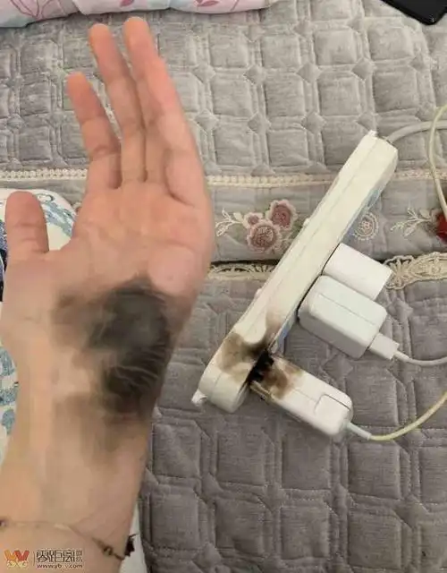 刚准备充电苹果充电器直接爆炸了吓死我了