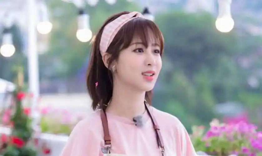 娱乐点评:杨紫,黄晓明,鞠婧祎,毛不易,马思纯,田嘉瑞_李现_合同_资源