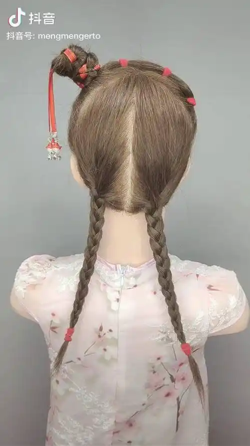 简单三股辫旗袍发型编发儿童编发今日发型