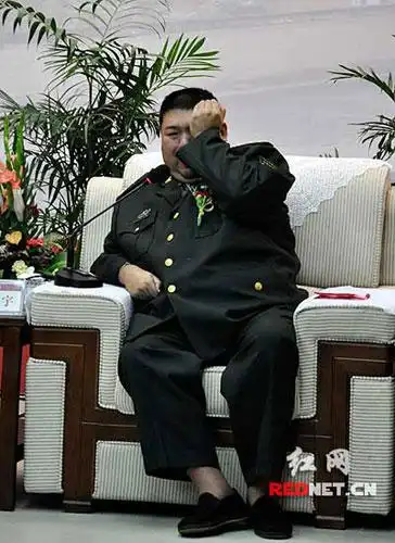 毛新宇毛岸英播出时每看一集都会流泪图