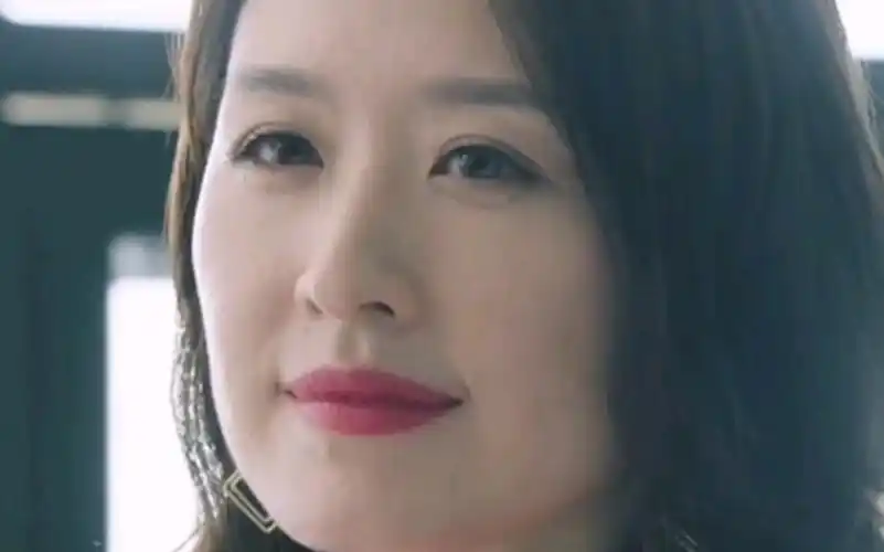 【妻子的新世界】永远会被"梁媛"清醒独立的发言爽到,谁不想成为这样