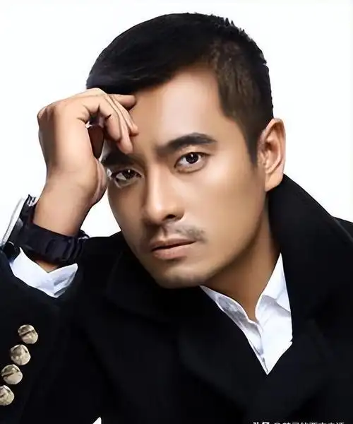 演员陈龙:我这辈子最正确的决定,就是闪婚娶了演员章龄之为妻