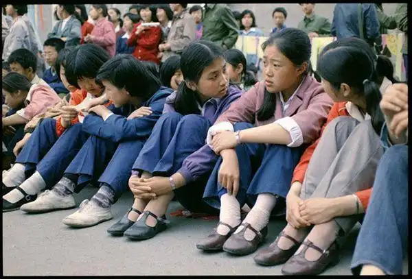 上世纪80年代的北京中学生又美又鲜活的青春