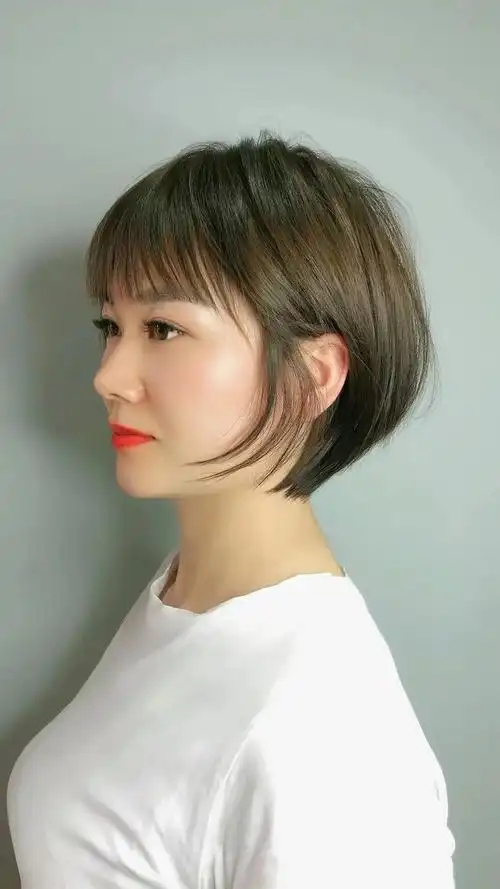 40岁左右的女性发型这样剪 时尚年轻不老气|短发|波波头|刘海|烫发