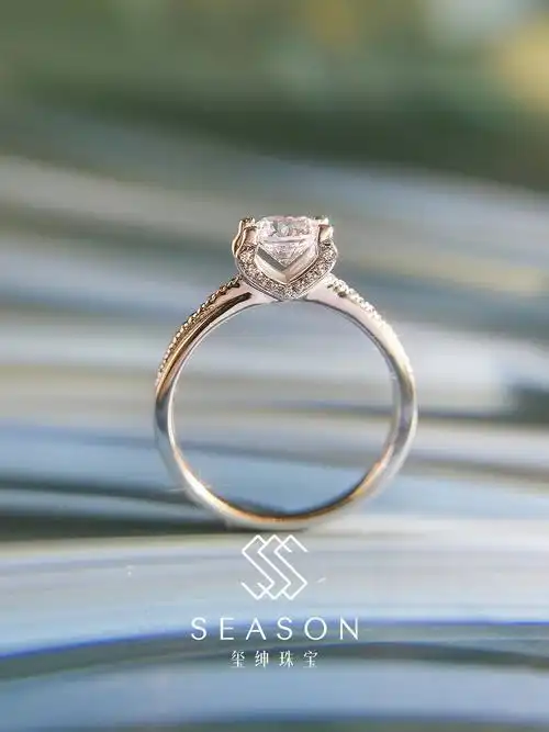 精致又经典闭眼入的牛头款钻戒75