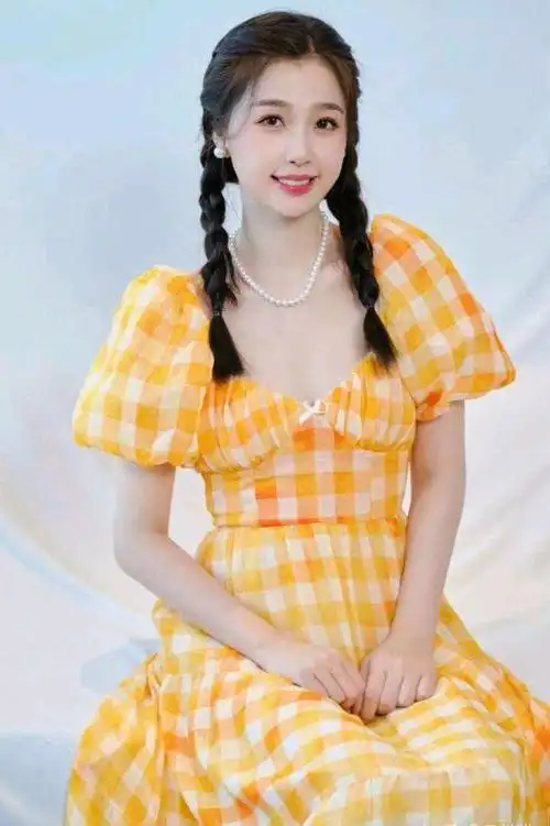 普通人秒变第一眼美女,跟着虞书欣选夏季连衣裙