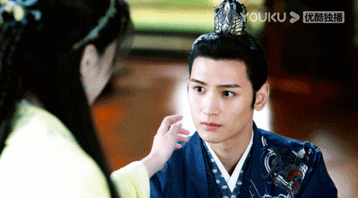 小丸子下跪#傲娇也是一种可爱的,梅世青你要好好对小丸子,哈哈哈哈哈