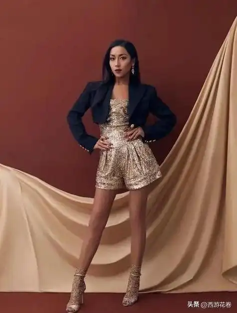 吉克隽逸——中国内地彝族流行乐女歌手