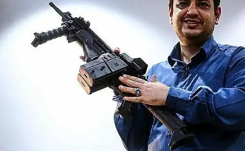 军事丨伊朗推出一款新型突击步枪,倾注了许多国际主流设计理念!