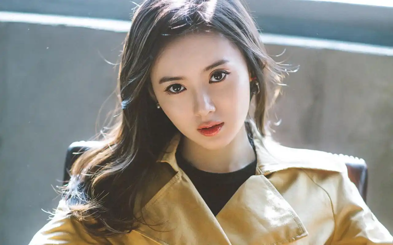 氧气美女江铠同优雅迷人写真图片桌面壁纸