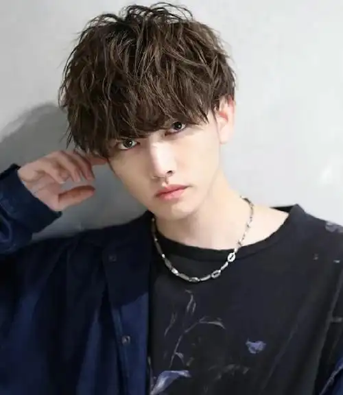 男生空气烫纹理烫 小鲜肉既视感烫发_男生烫发 - 美发站