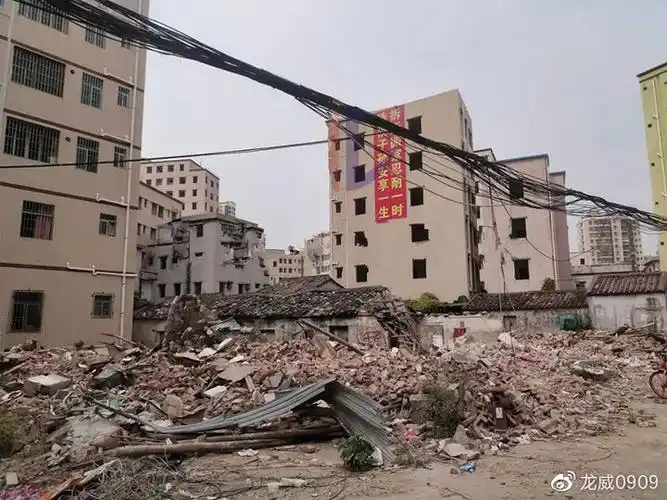 宝安石岩田心村及上下屋村城市更新旧改,石岩站地铁上盖物业