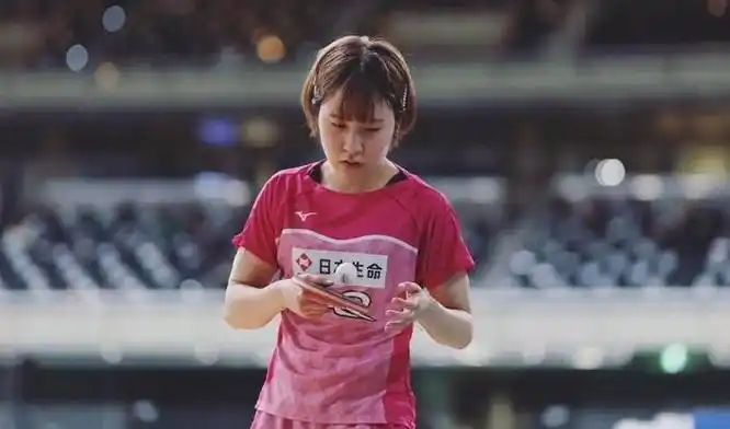 保持谦虚平野美宇你要保持理性谦卑因为你的曾经在赛场上遭遇15连败