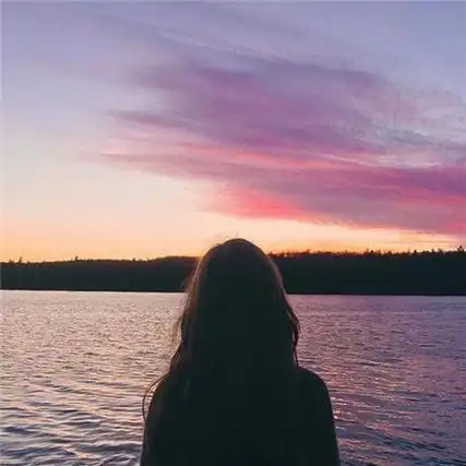 背影图片女唯美伤感孤独