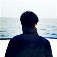 背影孤单伤感男生头像