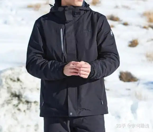 四,高性价比冲锋衣款式推荐