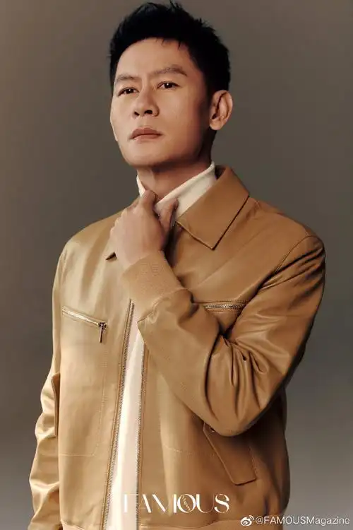 因为李响角色的复杂性和真实性让我们感受到@演员李健对于角色的把控