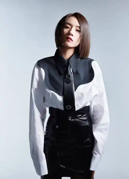 以态度提升音乐高度,刘惜君在《硬地之影》中开阔了更广的耳界_星星