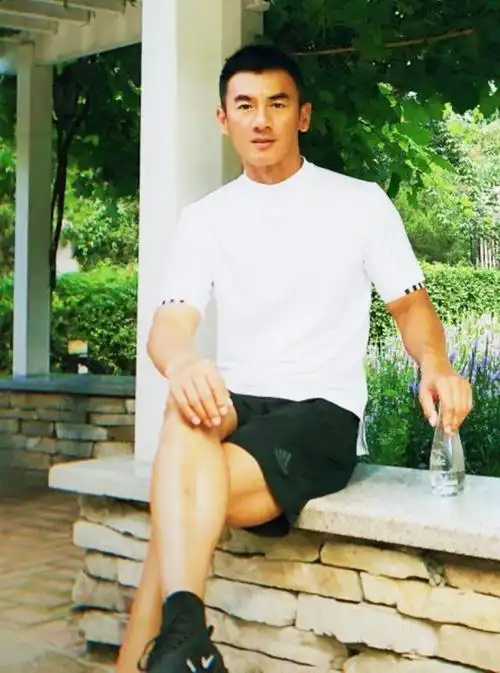 "苦命猛男"任天野:17岁露宿街头,用一生去寻找亲生母亲和妹妹