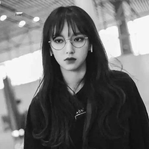 程潇头像    下期肖战    可投稿