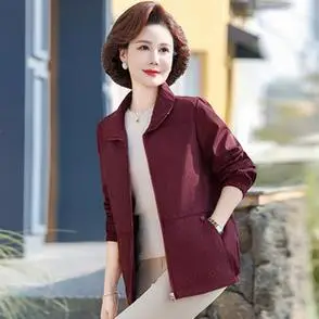 女薄外套50岁60妈妈太太短款风衣奶奶春秋翻领夹克中老年人春装