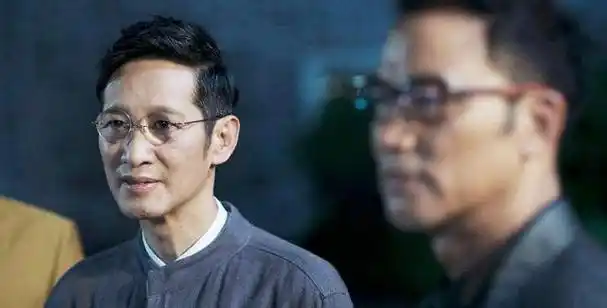 实力派"老戏骨"王劲松,他的"消失",是娱乐圈的悲哀和损失!