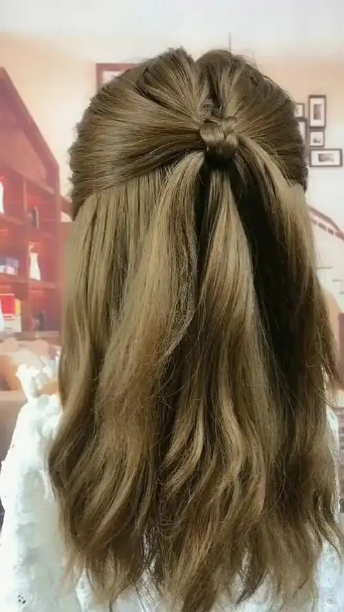 手把手教你扎出时尚的发型,简单易学,一看就会