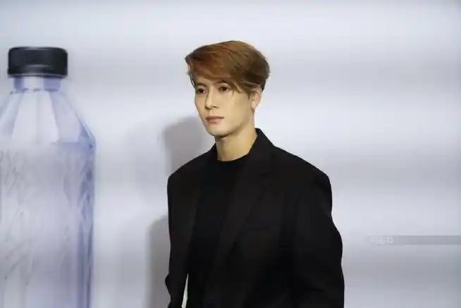 王嘉尔泰国生图路透