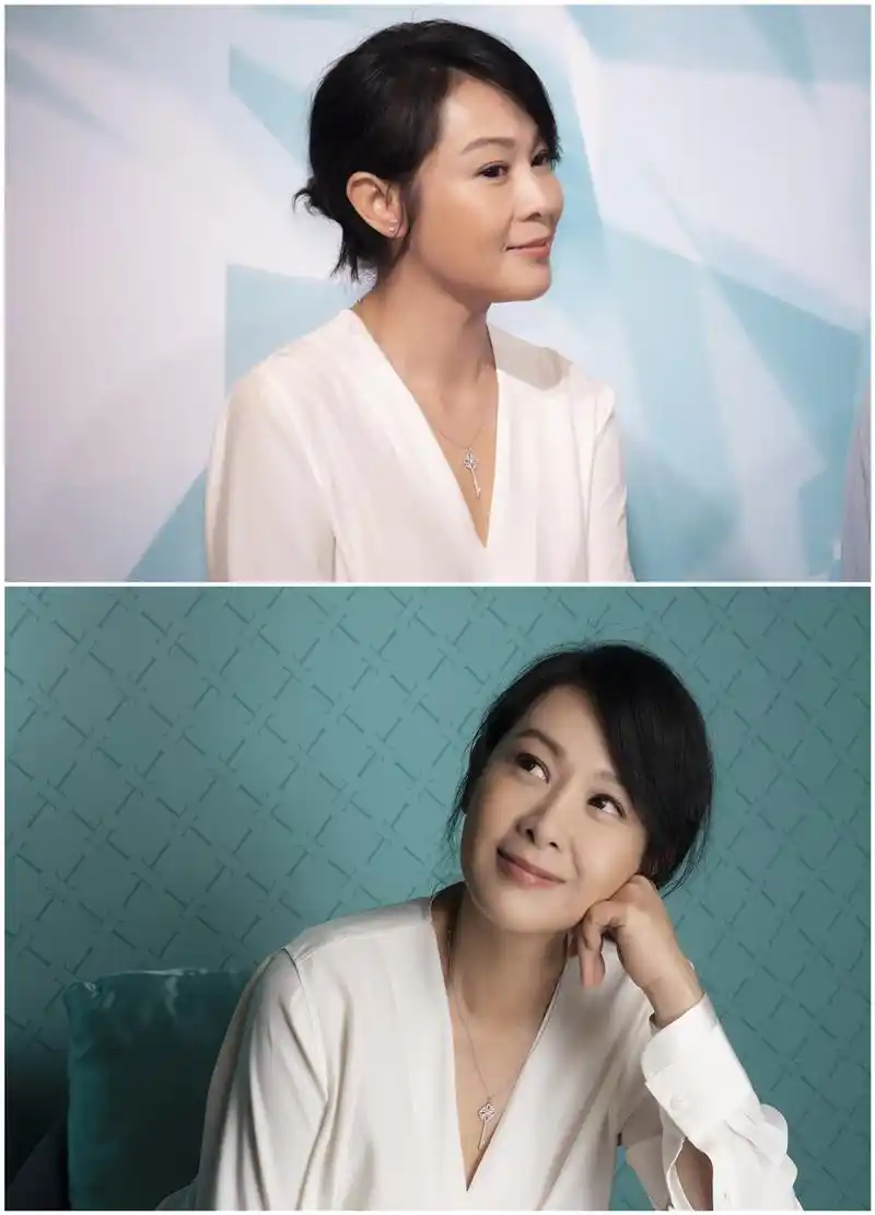 刘若英现身老王乐队专场衬衫搭牛仔裤青春无敌49岁辣妈变少女