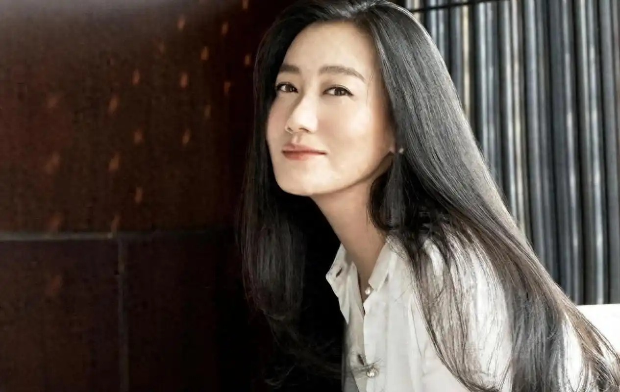 回顾谭晶我这辈子正确的决定就是为科学家丈夫生一对双胞胎