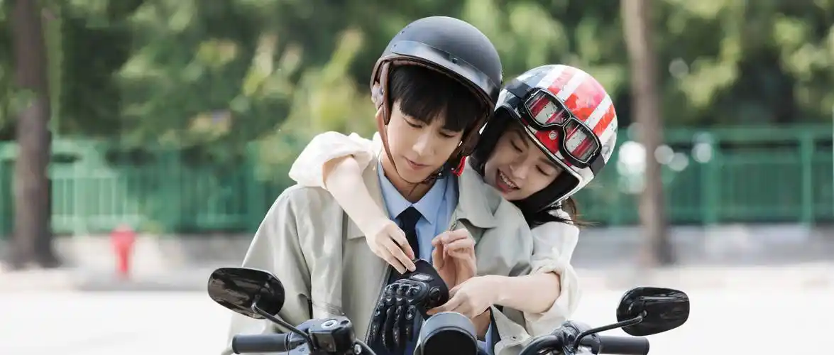 看胡一天钟楚曦携手,开启90后热血创业,青春须早为_郑乾_李思雨_陈