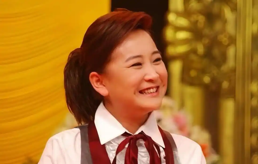 贾玲:走出"综艺咖"外衣的中国影人 贾玲用自己的才华和创意打造出成功