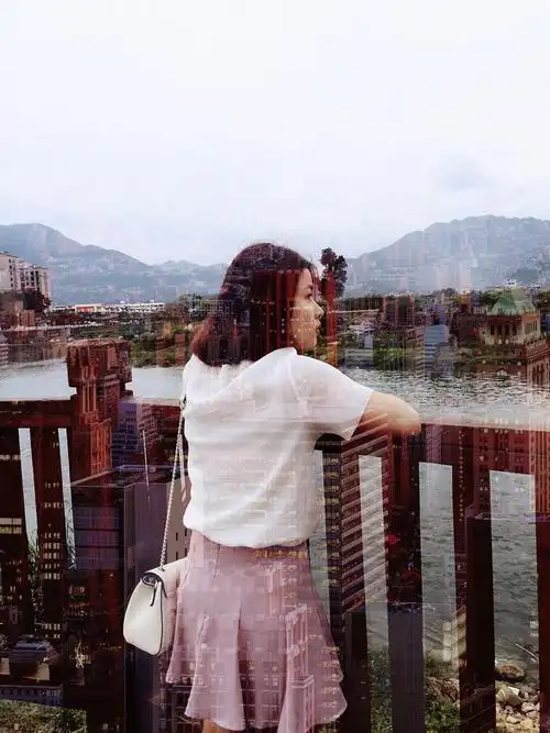 重影女头 短发背影