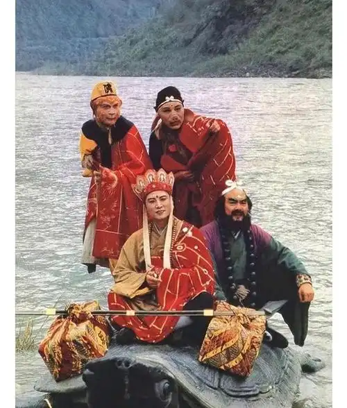 盘点86版西游记的女妖,她是什么妖精?反映在居住环境和头饰上