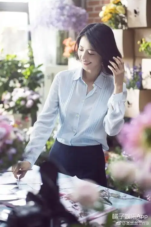 被高圆圆在新片的发型戳中了笑点,也只有女神能hold住了