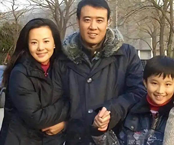 国家一级演员于和伟:我这辈子最正确的决定,就是娶了平凡的妻子_角色