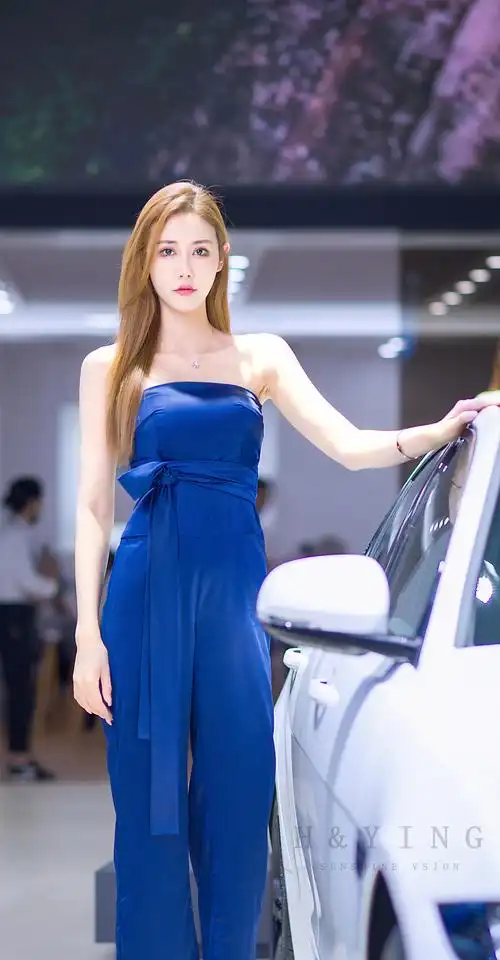 车模冰肌玉骨香蜜沉沉烬如霜全屏壁纸