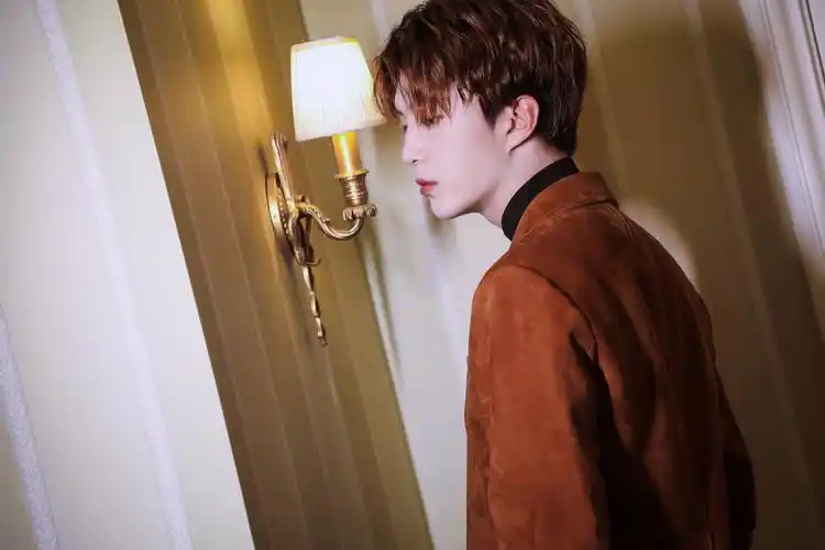 范丞丞/壁纸/ninepersent/侵权删