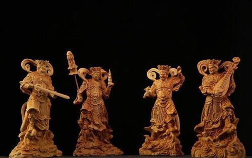 禹泽木雕工艺品的优惠券大全—崖柏黄杨木雕天兵天将摆件《四大金刚之