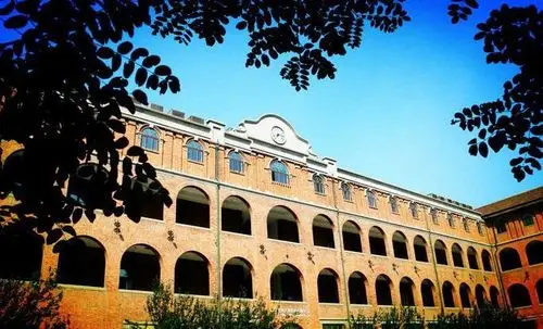 走进意大利兵营旧址