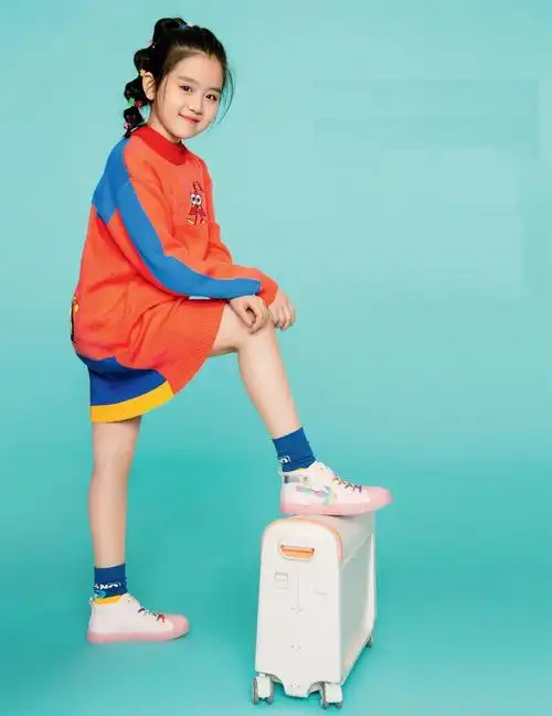 王亭文偶遇水晶鞋之后