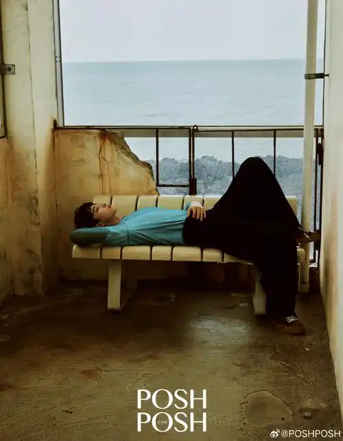 自由自在,风趣幽默,鲜活可爱,是@郭俊辰_fiction给我们直观的第一印象