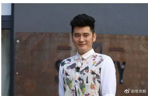 孙俪最优秀的前男友颜值不输邓超年纪轻轻便事业有成