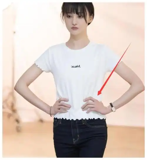 郑爽的腰到底有多细?当她双手掐腰,看清测量结果,真羡慕了