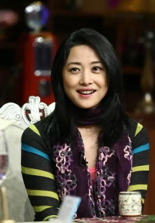 刘蓓个人资料(刘蓓的彪悍人生:3次婚姻却只嫁过2个男人,两度成为