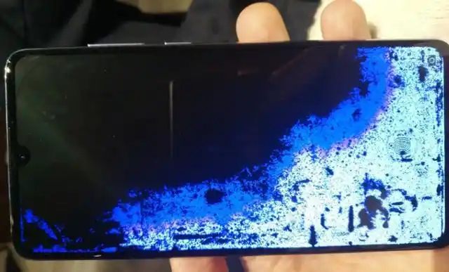 内屏漏液久了手机会烧主板吗