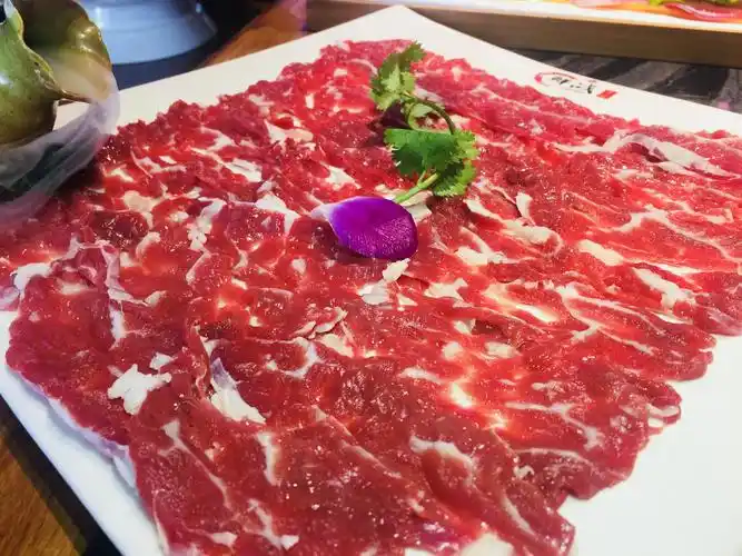 鲸鱼美食探店-鲜战鲜货