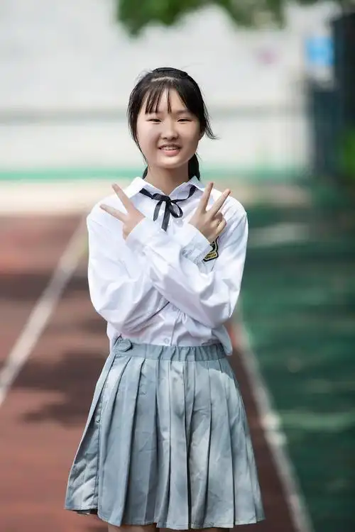 毕业照 写美篇感谢所有有你参与的日子, 三年太快快到让人感到不真实